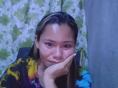 Snapshot of Sweeetgurll chatting on September 10, 9:47 pm Sweeetgurll online show from September 10, 9:47 pm