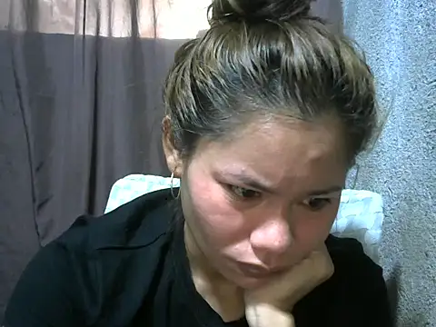 Sweeetgurll online show from February 26, 1:27 am