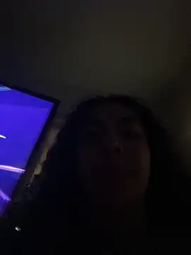 Snapshot of A_maddy chatting on June 27, 6:03 pm A maddy online show from June 27, 6:03 pm