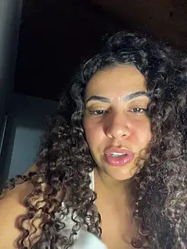 A maddy online show from April 15, 12:38 am