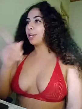 Snapshot of A_maddy chatting on October 25, 3:49 am A maddy online show from October 25, 3:49 am