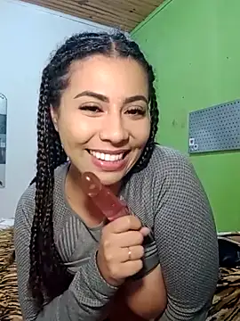 Snapshot of A_maddy chatting on October 20, 2:24 am A maddy online show from October 20, 2:24 am