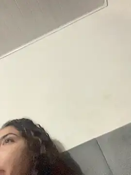 A maddy online show from April 12, 8:45 pm