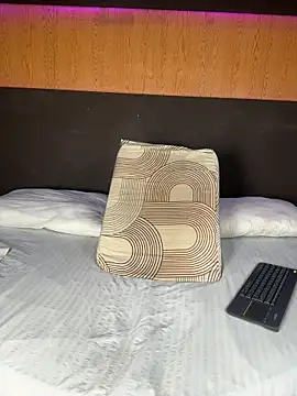 Alexia  cox online show from March 25, 2:44 am