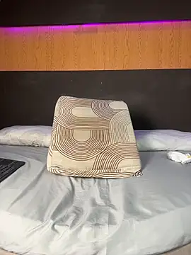 Alexia  cox online show from March 8, 3:43 am