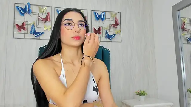 Alison Carde05 online show from December 5, 7:34 pm