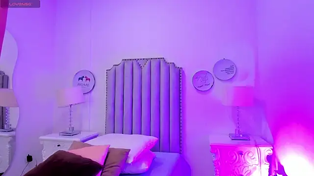 Alison Carde05 online show from April 8, 7:04 pm