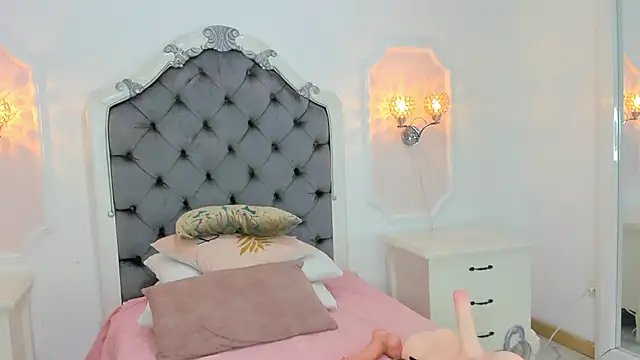 Alison Carde05 online show from September 19, 7:51 pm