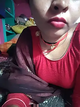Snapshot of Monika_thakurr chatting on July 4, 9:26 am Monika thakurr online show from July 4, 9:26 am
