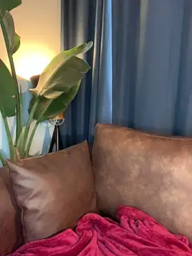 Canneela online show from October 2, 3:15 pm