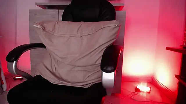 Mr Klein 69 online show from October 31, 3:25 am