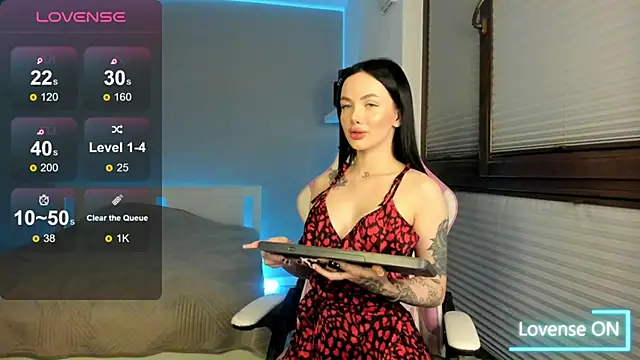 Snapshot of SelinaStorm chatting on November 11, 12:49 am SelinaStorm online show from November 11, 12:49 am