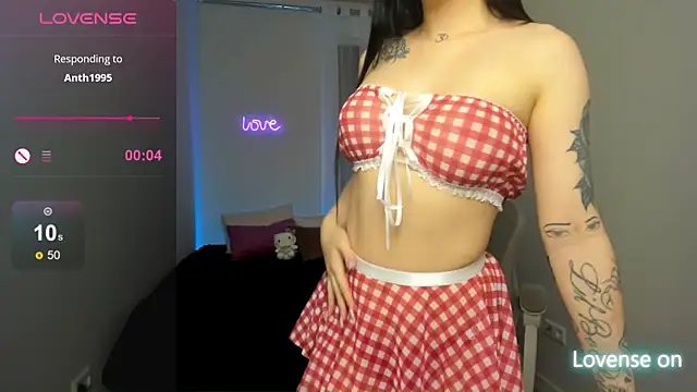 SelinaStorm online show from April 13, 11:42 pm