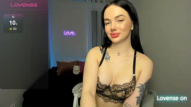 SelinaStorm online show from March 31, 11:18 pm