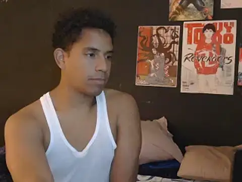 Snapshot of latinboybigdick chatting on November 9, 7:56 am latinboybigdick online show from November 9, 7:56 am