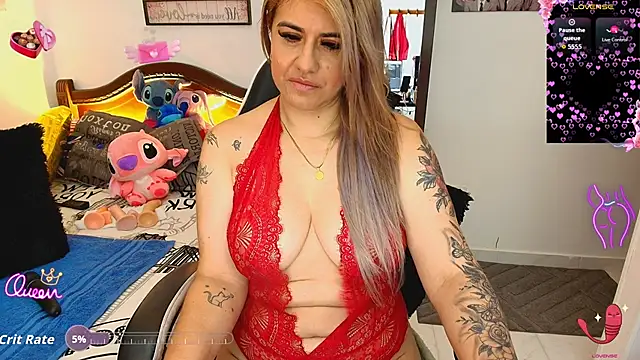 aamanda Queen  online show from March 16, 1:37 pm