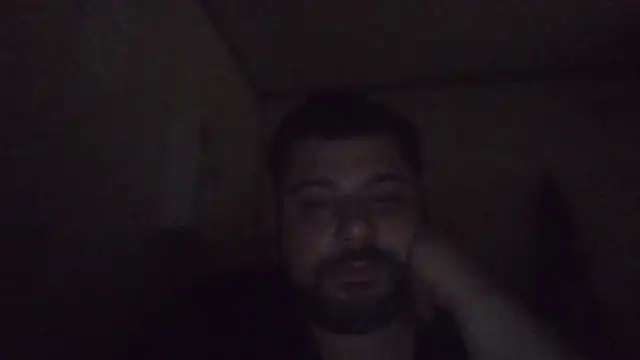 Snapshot of giuseppelovisi85 chatting on September 11, 9:37 pm giuseppelovisi85 online show from September 11, 9:37 pm