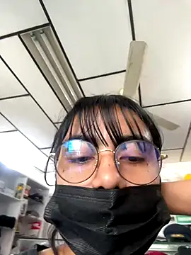 Kyra  Rose online show from November 27, 5:24 pm