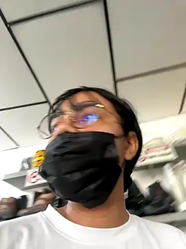 Kyra  Rose online show from November 28, 5:35 pm