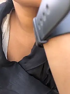 Snapshot of Antique-stickchart-couple chatting on November 6, 5:22 am Antique-stickchart-couple online show from November 6, 5:22 am