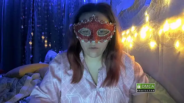 Snapshot of EmilyMali chatting on February 9, 2:48 pm EmilyMali online show from February 9, 2:48 pm