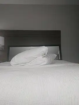 smoothlikemilk09 online show from October 6, 4:57 am