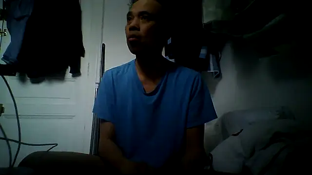 Snapshot of masculado69 chatting on November 11, 10:32 am masculado69 online show from November 11, 10:32 am