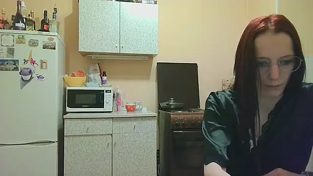 Snapshot of Lucy_Divine chatting on November 13, 8:02 pm Lucy Divine online show from November 13, 8:02 pm