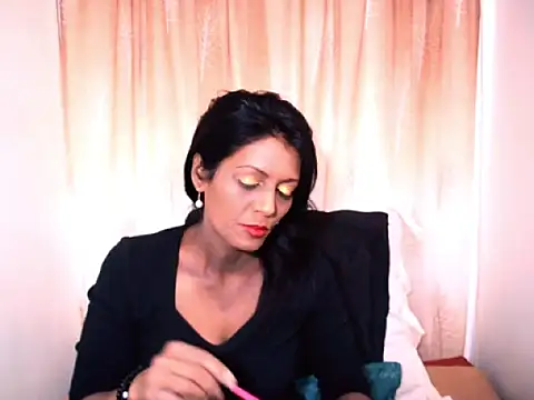 Snapshot of Indianpeaches chatting on October 2, 6:17 am Indianpeaches online show from October 2, 6:17 am