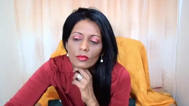 Snapshot of Indianpeaches chatting on October 10, 6:03 am Indianpeaches online show from October 10, 6:03 am