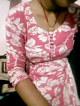 Hot ashna online show from April 4, 6:14 pm