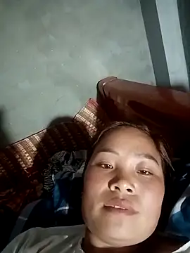 Milan6789 online show from March 23, 1:00 pm