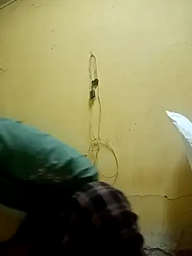 Milan6789 online show from December 15, 1:06 pm