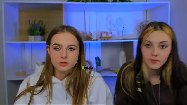 Snapshot of luna_tin chatting on September 13, 7:14 pm luna tin online show from September 13, 7:14 pm