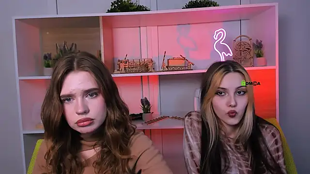 Snapshot of luna_tin chatting on September 22, 7:09 pm luna tin online show from September 22, 7:09 pm