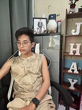 Prince-Harrison online show from December 15, 8:14 pm