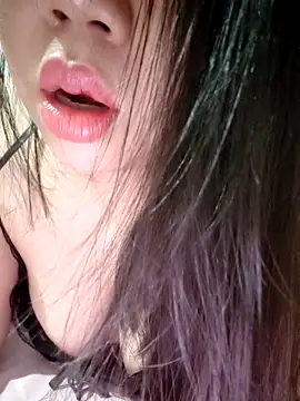 Julyy08 online show from December 15, 2:56 pm