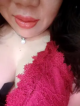 Julyy08 online show from March 23, 3:01 pm