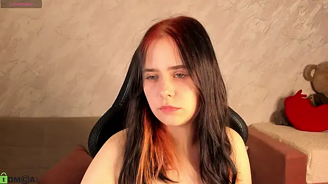 Alis Platt online show from September 9, 1:05 am