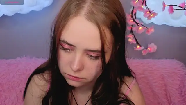 Alis Platt online show from March 10, 1:09 am