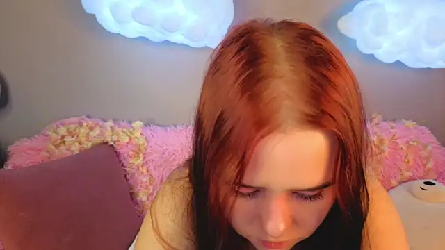 Alis Platt online show from May 20, 1:02 am