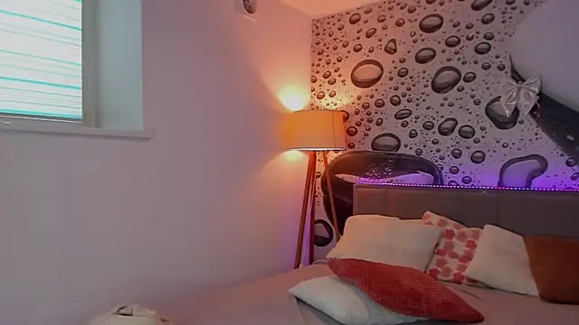 AlexaWilds online show from February 21, 12:07 pm