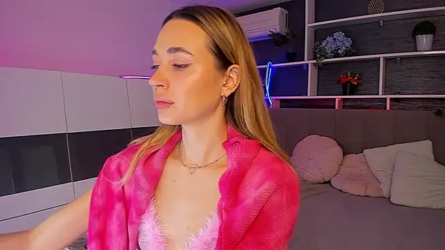 AlexaWilds online show from February 15, 6:14 am