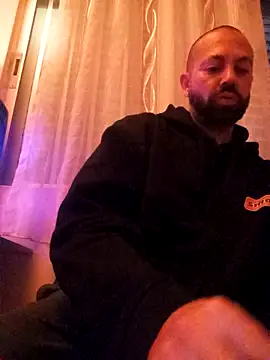 Snapshot of 67874 chatting on March 2, 4:58 pm 67874 online show from March 2, 4:58 pm