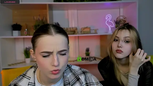 aria moo online show from November 13, 5:44 am