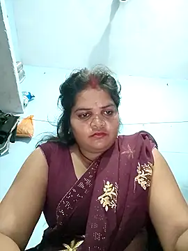 Snapshot of Rashi_cut chatting on September 12, 9:25 pm Rashi cut online show from September 12, 9:25 pm