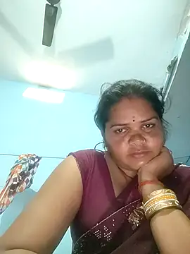 Snapshot of Rashi_cut chatting on October 27, 7:09 am Rashi cut online show from October 27, 7:09 am