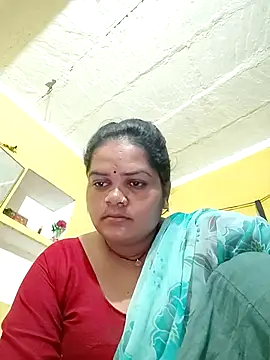 Snapshot of Rashi_cut chatting on September 20, 12:26 am Rashi cut online show from September 20, 12:26 am