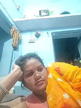 Snapshot of Rashi_cut chatting on October 17, 5:26 pm Rashi cut online show from October 17, 5:26 pm