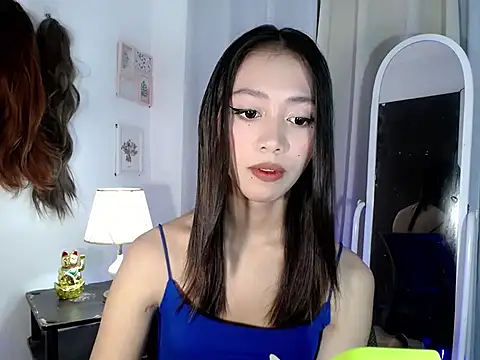 lovely kiannaHugecock online show from January 14, 12:53 pm